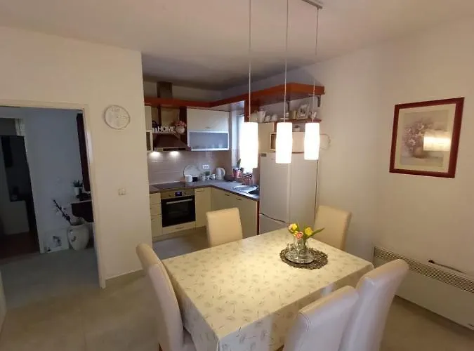 Apartamento Sara