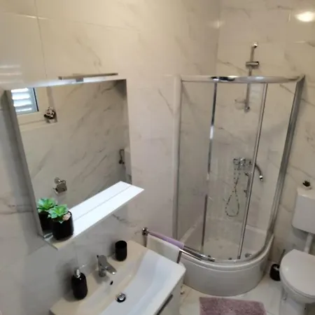 Sara Appartement Preko